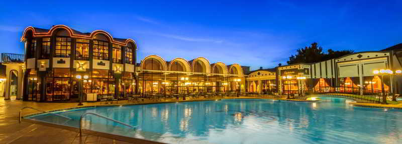 Jaz Pyramids Resort Kafr Ghatati Esterno foto